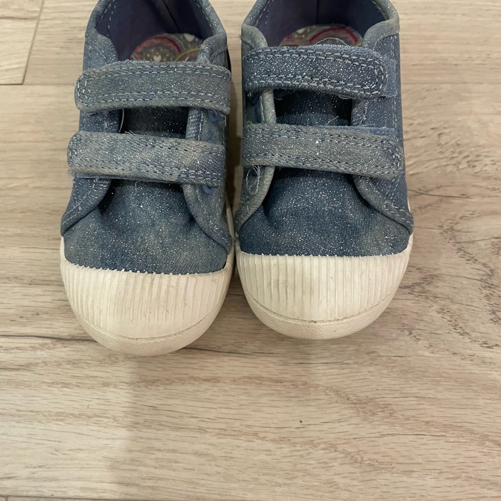 Blue and White Velcro Sneakers with Rubber Sole